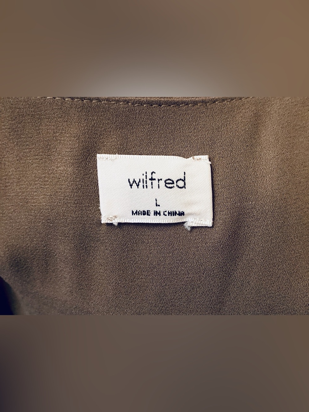 Aritzia Wilfred Wistful Blouse View 3
